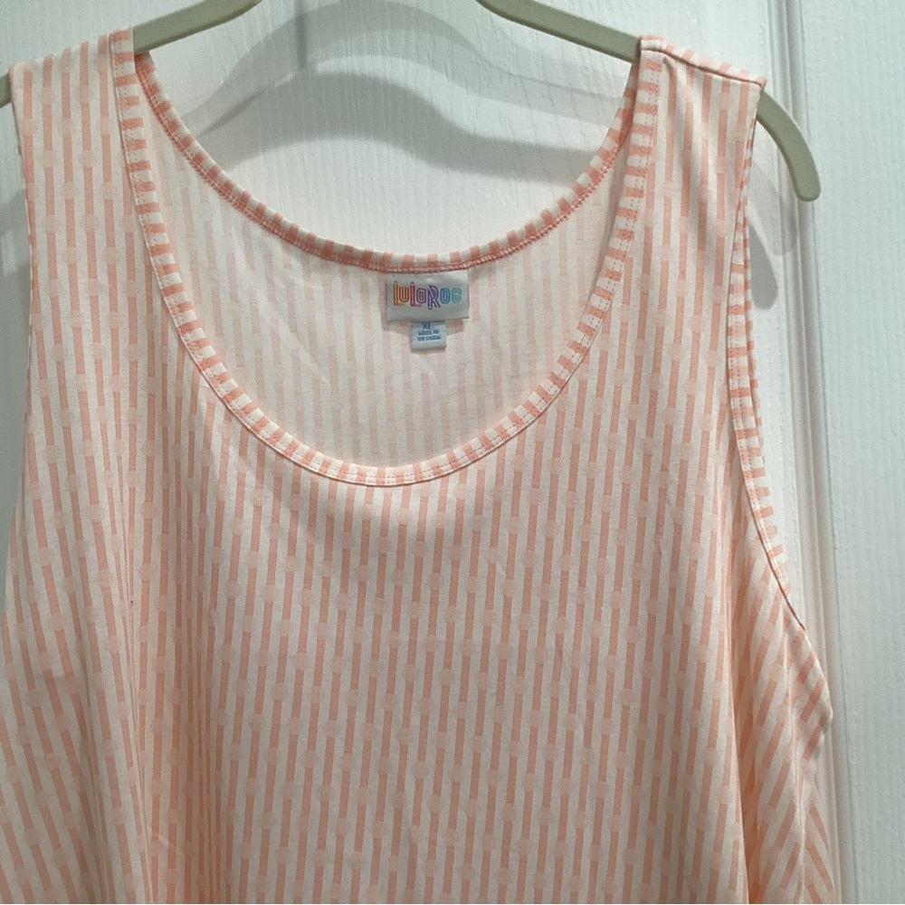 LuLaRoe Pink and White Striped Tee - Picture 4 of 9